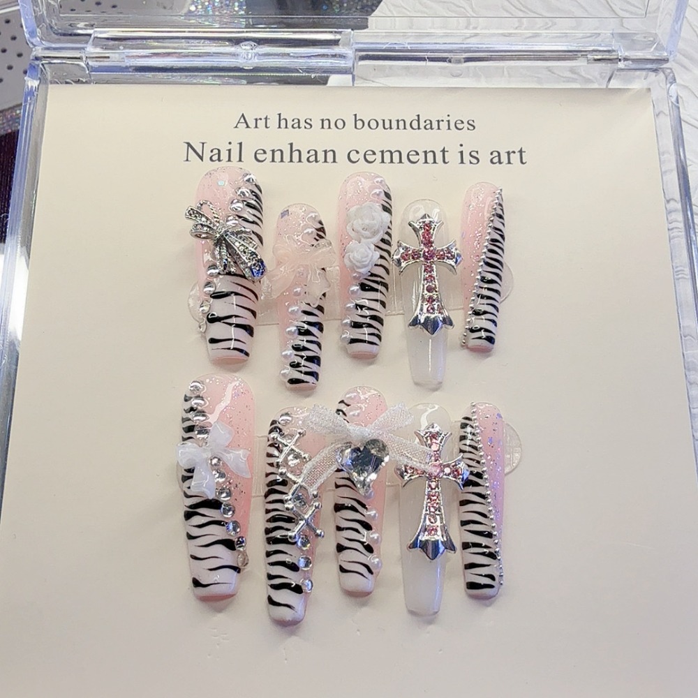 Nail Art Zebra - 10 Adet Y2K Pembe Zebra Desenli