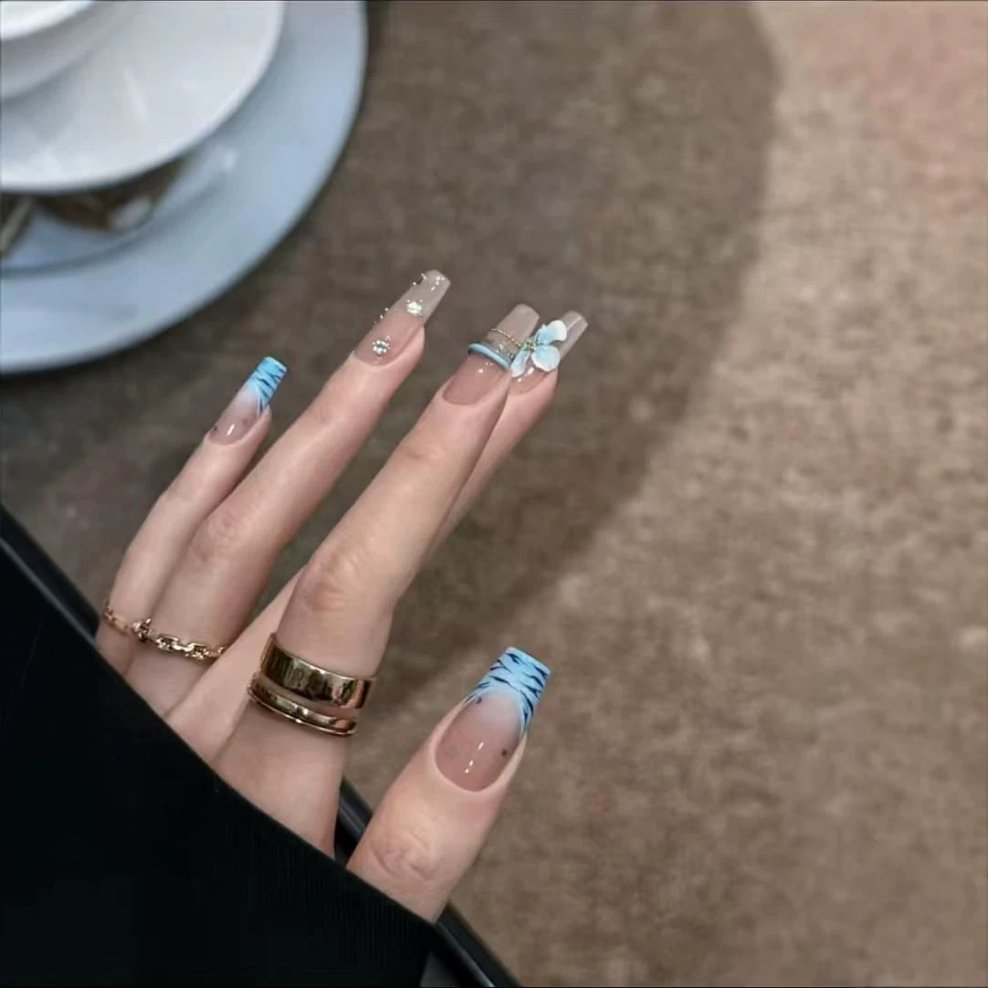 10 adet El Yapımı Orta Boy Tak - Nail Art Zebra incelemesi ve fiyatı