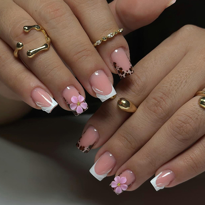 24 Adet Siyah Beyaz Fransız Ta - Nail Art Zebra incelemesi ve fiyatı