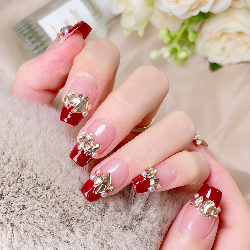 10 adet Kısa Trapez El Yapımı  - Nail Art Red Wine incelemesi ve fiyatı